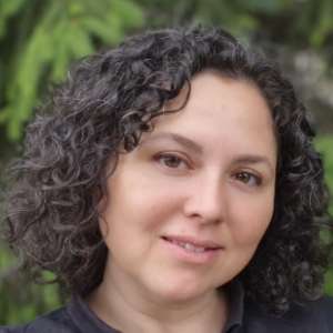 Doç. Dr. Gülsüm Ülke ÇALIŞKAN